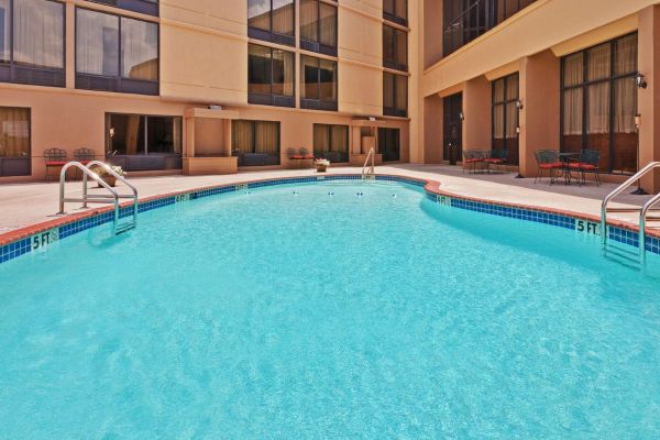 Hotel Ramada Columbus Highway 45